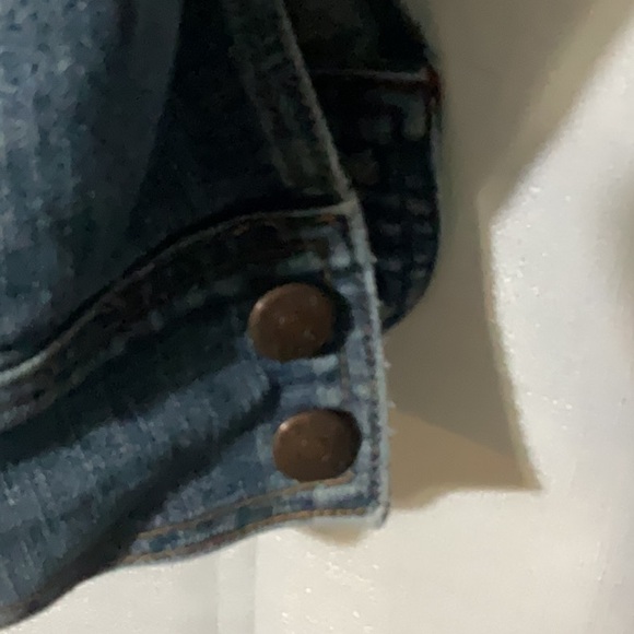 Classic Denim Jacket - Picture 5 of 10